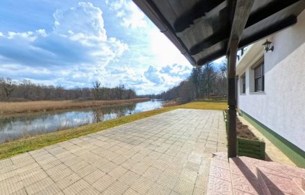 Lovački dom Čambina